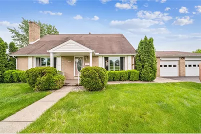 805 Willow Street, Irwin, PA 15642 - Photo 2