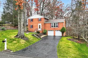 8576 W Barkhurst Dr, Pittsburgh, PA 15237 - Photo 2