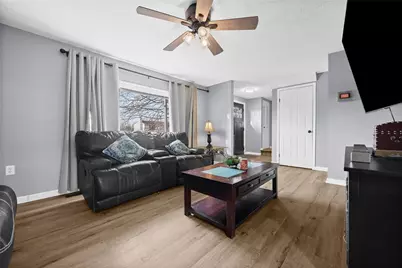 428 Scottsdale Dr, Coraopolis, PA 15108 - Photo 4