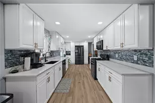 428 Scottsdale Dr, Coraopolis, PA 15108 - Photo 6