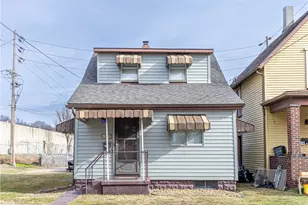 302 Bridge St, Tarentum, PA 15084 - Photo 1