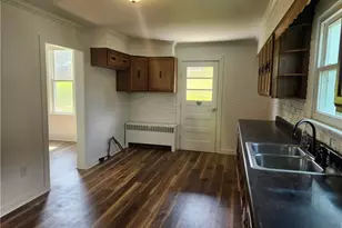 365 Chestnut, Hyde Park, PA 15641 - Photo 6