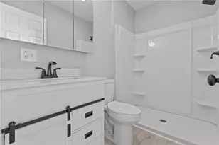 279 Boyleston St, Ambridge, PA 15003 - Photo 14