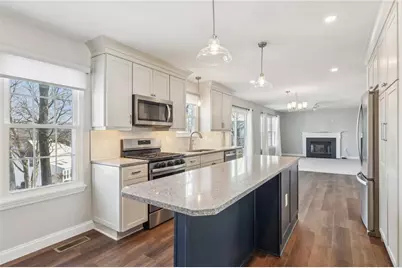 535 Pine Bluff Dr, Adams Township, PA 16046 - Photo 8