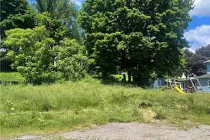 137 N Otter St, Mercer Boro, PA 16137 - Photo 1