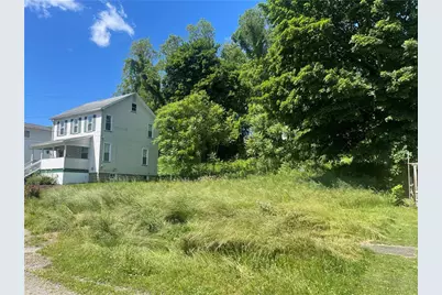 137 N Otter St, Mercer Boro, PA 16137 - Photo 2