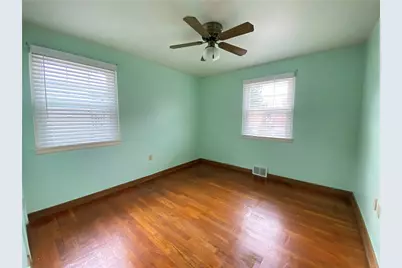 333 Elmbrook Ln, Scott Township, PA 15243 - Photo 22