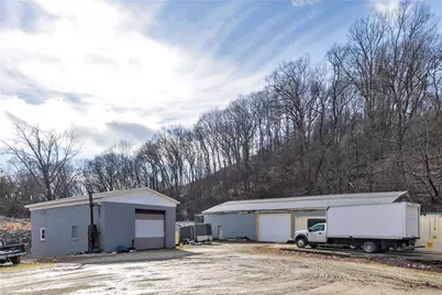 843 Chestnut St., Youngwood, PA 15697 - Photo 8