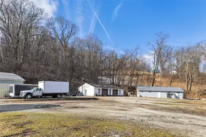 843 Chestnut St., Youngwood, PA 15697 - Photo 2