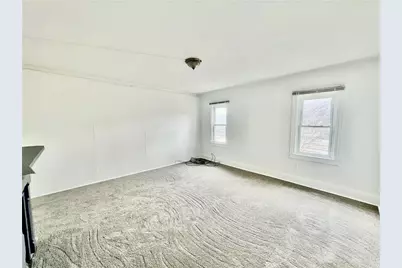 4 Howe St, Union Township, PA 15038 - Photo 12
