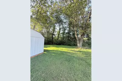 27 Manor Dr, Smith Township, PA 15019 - Photo 26