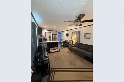 27 Manor Dr, Smith Township, PA 15019 - Photo 2