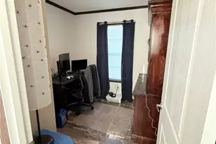 27 Manor Dr, Smith Township, PA 15019 - Photo 14