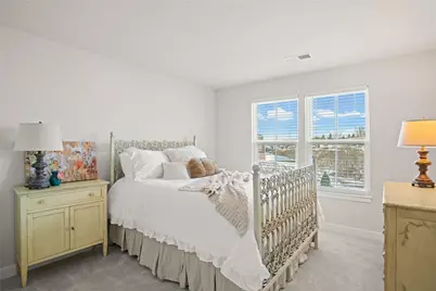 216 Dana Dr, Ohio Township, PA 15143 - Photo 28