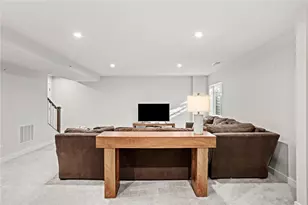 216 Dana Dr, Ohio Township, PA 15143 - Photo 34