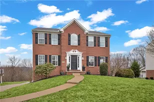 201 Cobblestone Dr, Ohio Township, PA 15237 - Photo 2