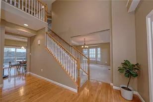 201 Cobblestone Dr, Ohio Township, PA 15237 - Photo 4