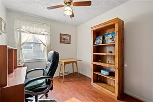 11 McKinley Square, Coraopolis, PA 15108 - Photo 20