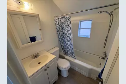 530 Maytide St, Pittsburgh, PA 15227 - Photo 12