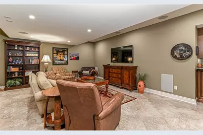 1512 Celebration Cir, South Fayette, PA 15017 - Photo 28