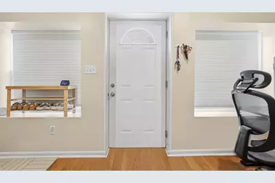 1202 Sarah St, Pittsburgh, PA 15203 - Photo 2