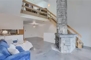 2814 Leona Ln, Robinson Twp, PA 15108 - Photo 12