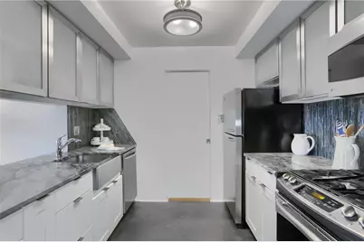 2814 Leona Lane, Robinson Twp, PA 15108 - Photo 16