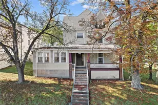 910 E Maiden St, Washington, PA 15301 - Photo 2