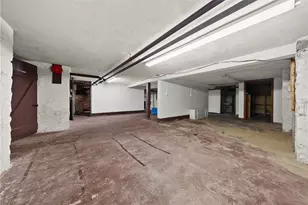 910 E Maiden St, Washington, PA 15301 - Photo 38