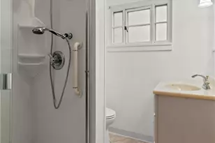 350 Plummer Ave, Kilbuck Twp, PA 15202 - Photo 18