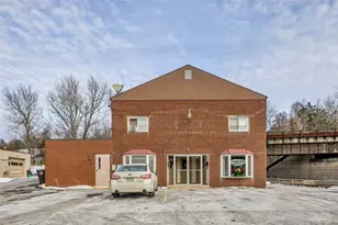 5600 Brownsville Rd, Pittsburgh, PA 15236 - Photo 2