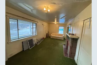 185 Brand Ave, Findlay Township, PA 15126 - Photo 4