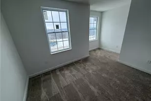 447 Hawthorn Hill Dr, North Strabane, PA 15317 - Photo 10