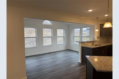 447 Hawthorn Hill Dr, North Strabane, PA 15317 - Photo 8