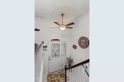 3040 Greenridge Drive, Verona, PA 15147 - Photo 2