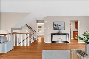 246 Maple Ridge Dr, Canonsburg, PA 15317 - Photo 2