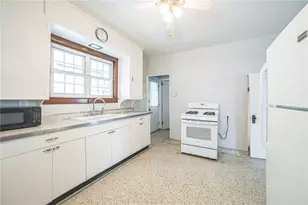 504 1st St, Charleroi Boro, PA 15022 - Photo 16