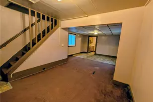 407 Mitchell Ave, Butler, PA 16001 - Photo 6