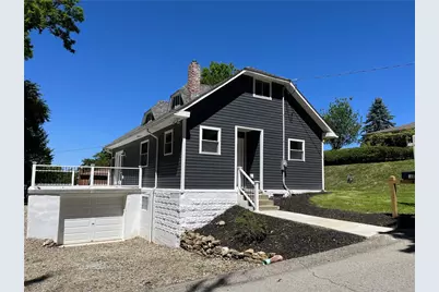 1095 Francis Blvd, New Kensington, PA 15068 - Photo 1