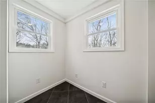 1095 Francis Blvd, New Kensington, PA 15068 - Photo 10