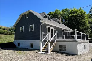 1095 Francis Blvd, New Kensington, PA 15068 - Photo 2