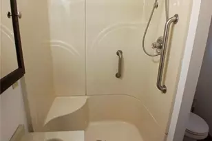 231 Rinne St, Pittsburgh, PA 15210 - Photo 12