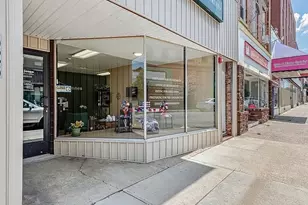 526 Fallowfield, Charleroi Boro, PA 15022 - Photo 2