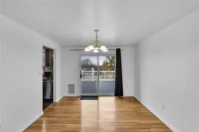 221 Roxbury Dr, Hempfield Township, PA 15601 - Photo 8