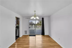 221 Roxbury Dr, Hempfield Township, PA 15601 - Photo 8