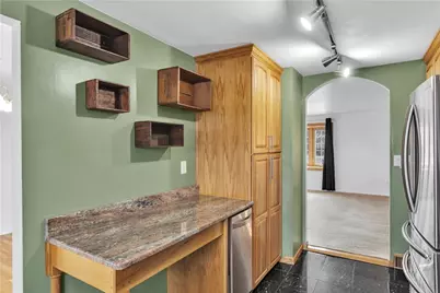 221 Roxbury Dr, Hempfield Township, PA 15601 - Photo 12