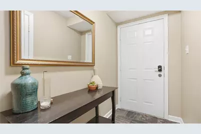 905 Timberidge Dr, Bethel Park, PA 15102 - Photo 2