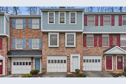 905 Timberidge Dr, Bethel Park, PA 15102 - Photo 1