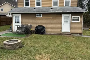 160-161 Washington Dr, Indiana Township, PA 15051 - Photo 4