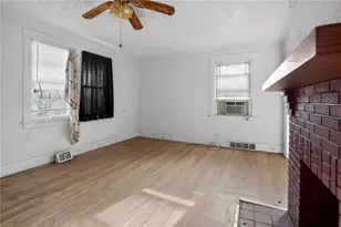 2349 Hazelton St, Pittsburgh, PA 15214 - Photo 12